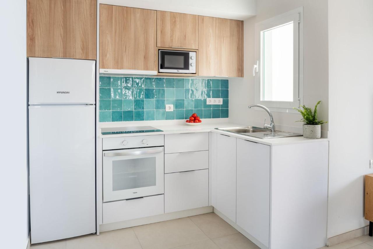 קוסטה טגוויסה Nazaret Apartments מראה חיצוני תמונה