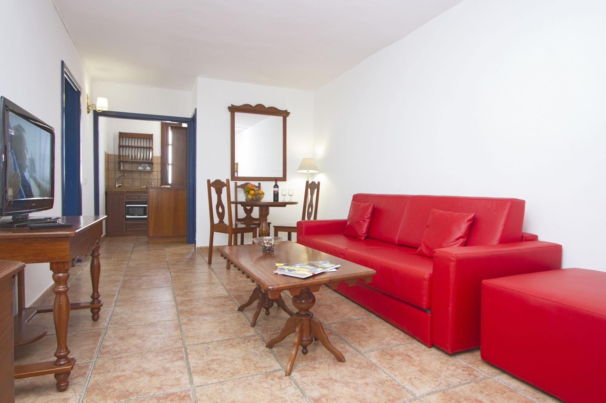 קוסטה טגוויסה Nazaret Apartments מראה חיצוני תמונה